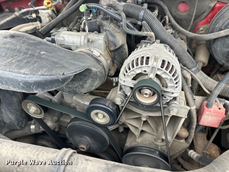 image for item EL0074 2005 Chevrolet Silverado 1500 Crew Cab pickup truck