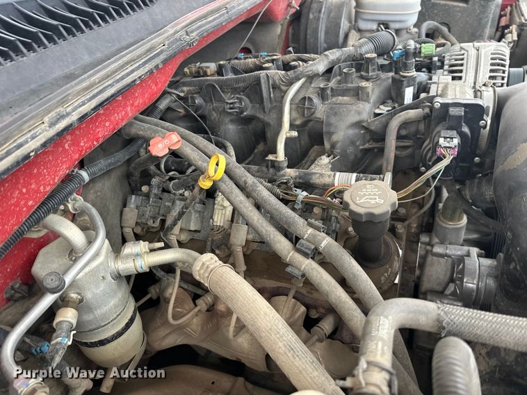 image for item EL0074 2005 Chevrolet Silverado 1500 Crew Cab pickup truck