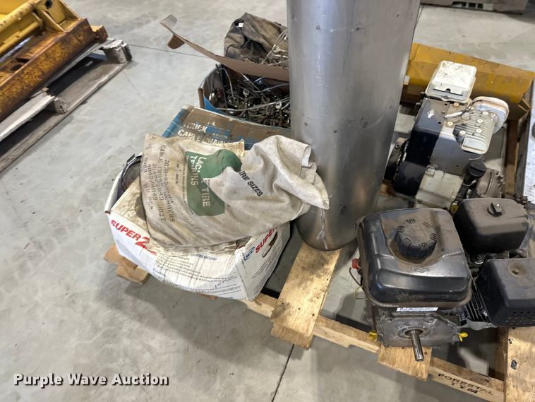 image for item EL0075 Truck parts