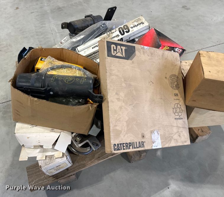 image for item EL0075 Truck parts