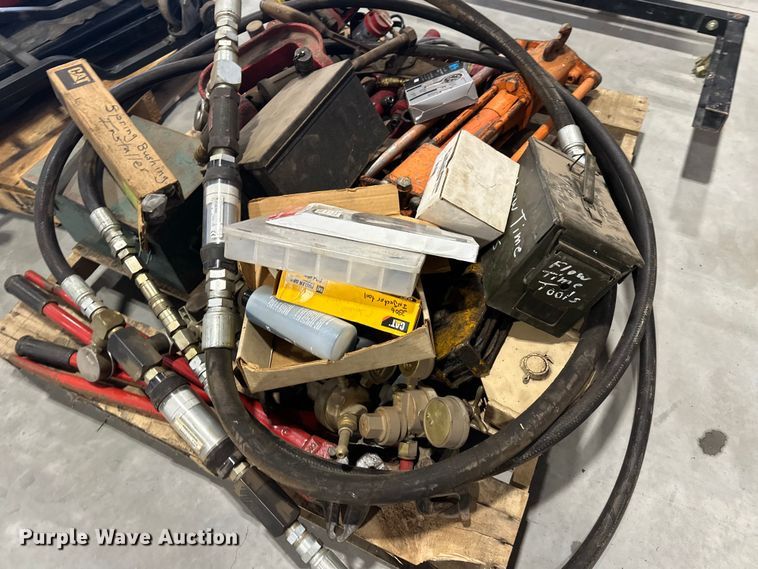 image for item EL0077 Tools