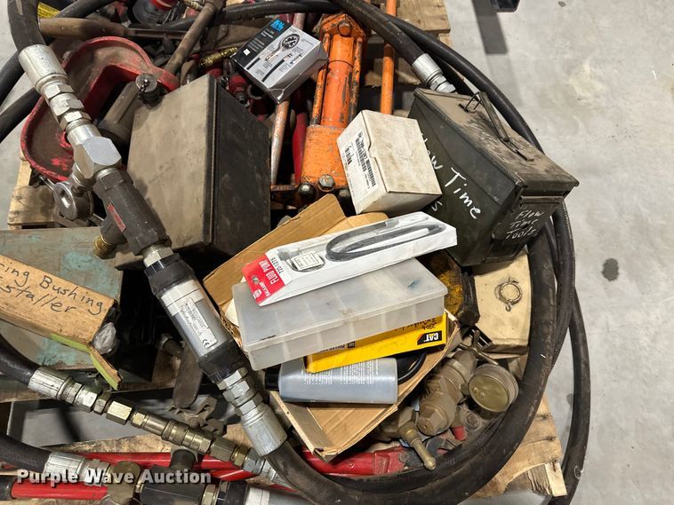 image for item EL0077 Tools