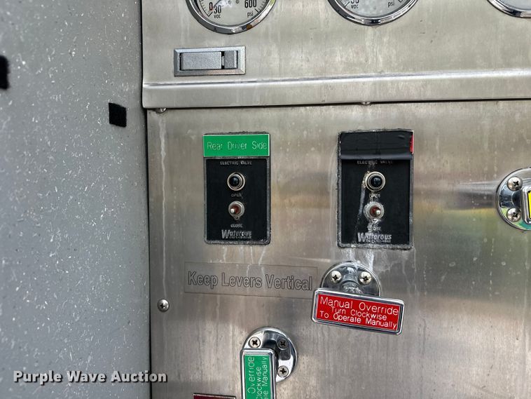 image for item EL0083 2003 Spartan pumper fire truck