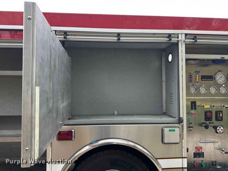 image for item EL0083 2003 Spartan pumper fire truck