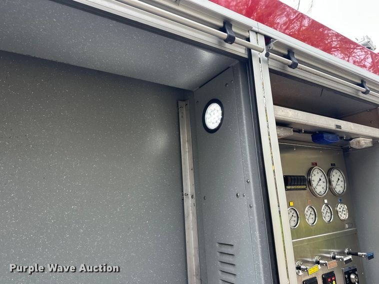 image for item EL0083 2003 Spartan pumper fire truck