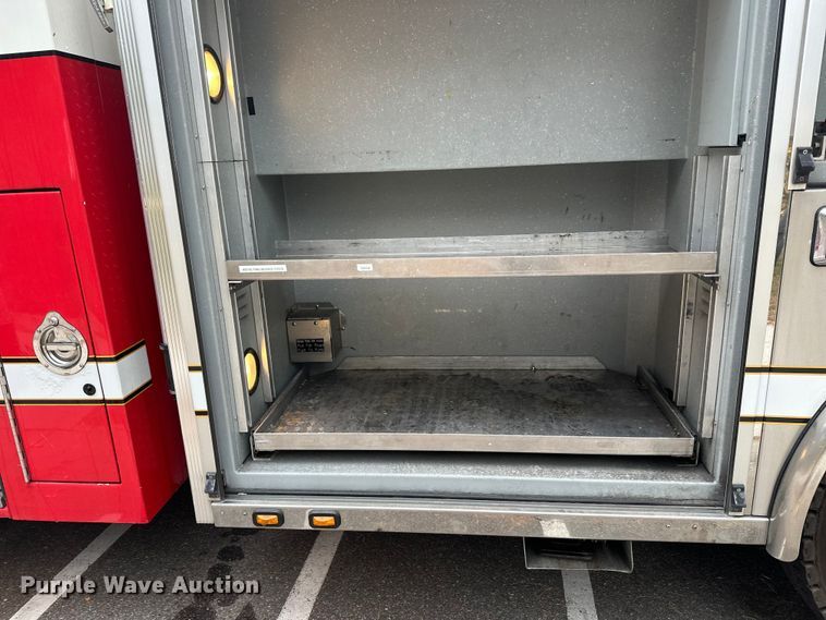 image for item EL0083 2003 Spartan pumper fire truck