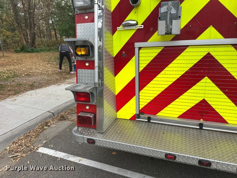 image for item EL0083 2003 Spartan pumper fire truck