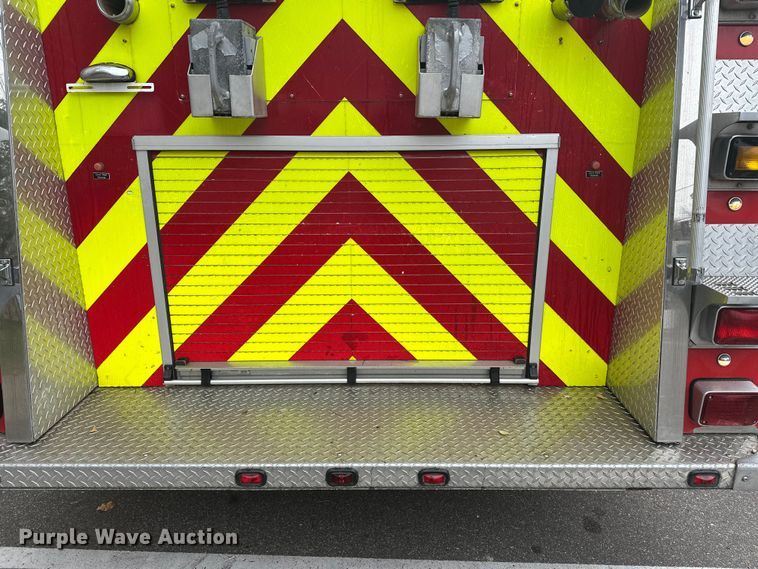 image for item EL0083 2003 Spartan pumper fire truck