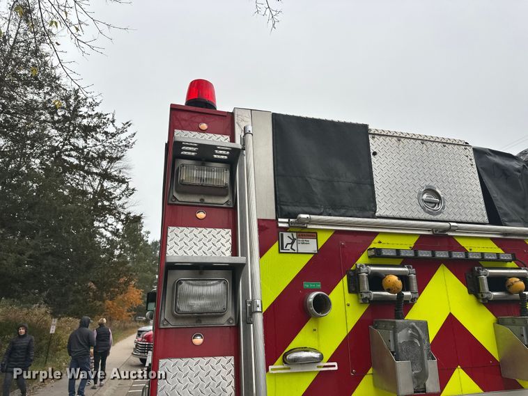 image for item EL0083 2003 Spartan pumper fire truck