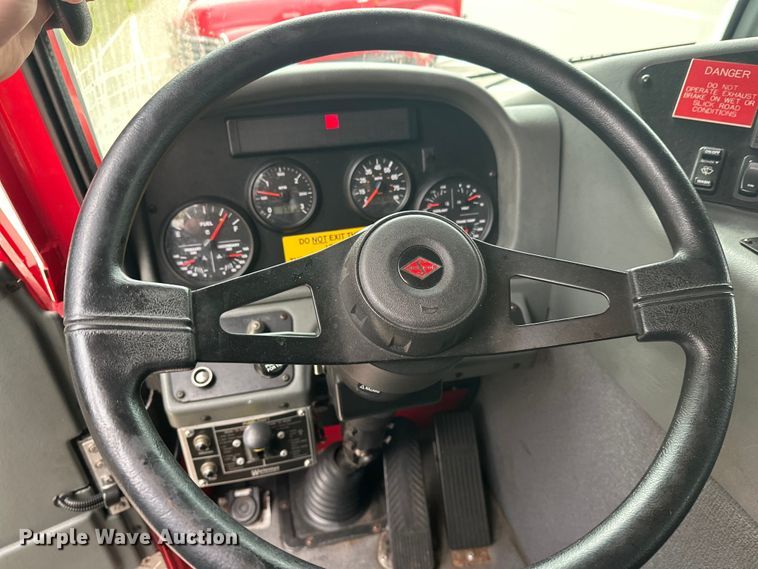 image for item EL0083 2003 Spartan pumper fire truck