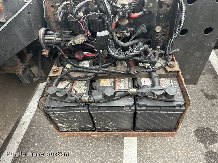 image for item EL0083 2003 Spartan pumper fire truck