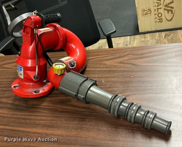 image for item EL0083 2003 Spartan pumper fire truck