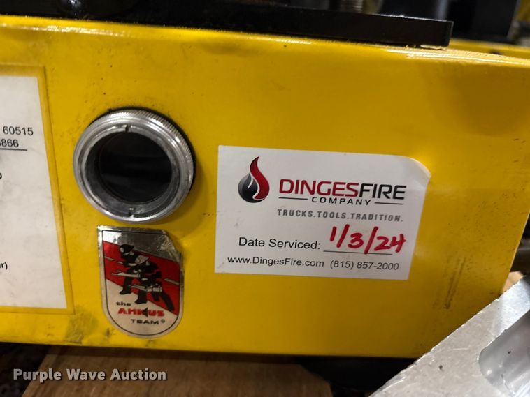 image for item EM6133 Amkus M 30 C jaws of life rescue tool