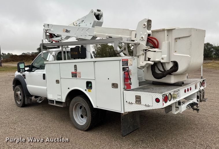 image for item EM8497 2009 Ford F550 Super Duty bucket truck
