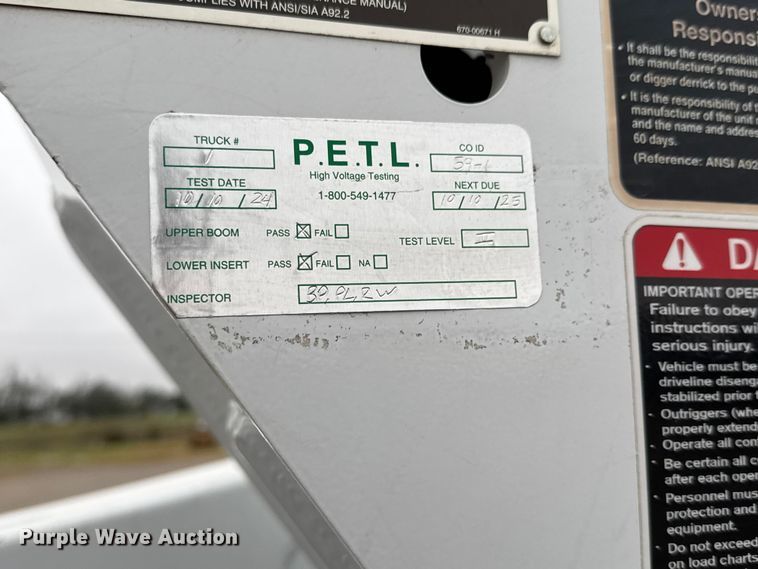 image for item EM8497 2009 Ford F550 Super Duty bucket truck