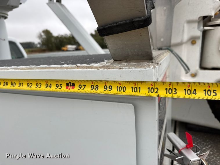 image for item EM8497 2009 Ford F550 Super Duty bucket truck