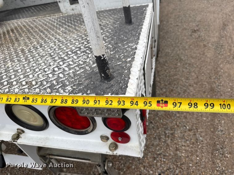 image for item EM8497 2009 Ford F550 Super Duty bucket truck