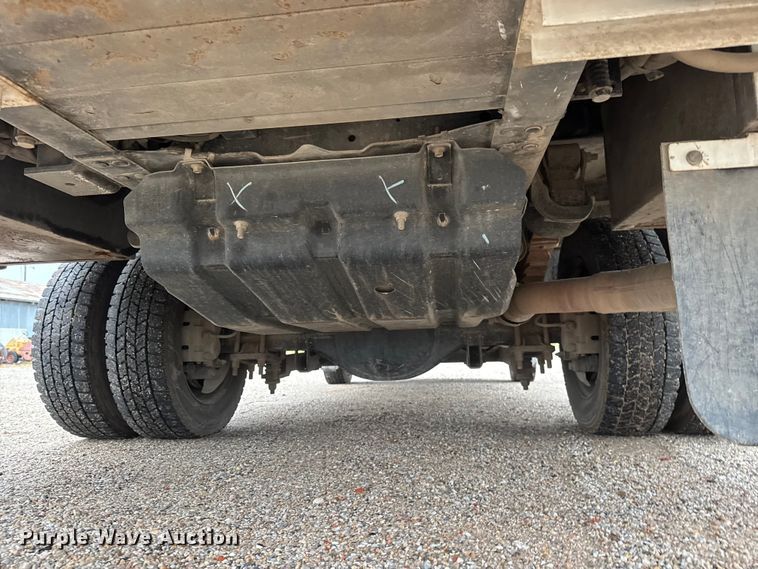 image for item EM8497 2009 Ford F550 Super Duty bucket truck