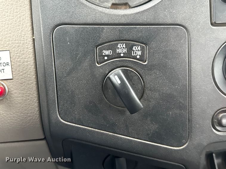 image for item EM8497 2009 Ford F550 Super Duty bucket truck