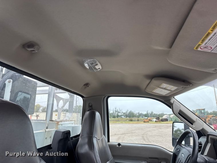 image for item EM8497 2009 Ford F550 Super Duty bucket truck