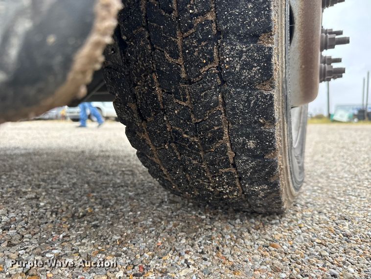 image for item EM8497 2009 Ford F550 Super Duty bucket truck