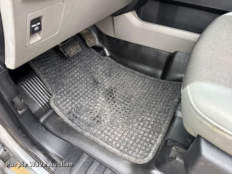 image for item EN0585 2020 Ford F150 XL SuperCrew pickup truck