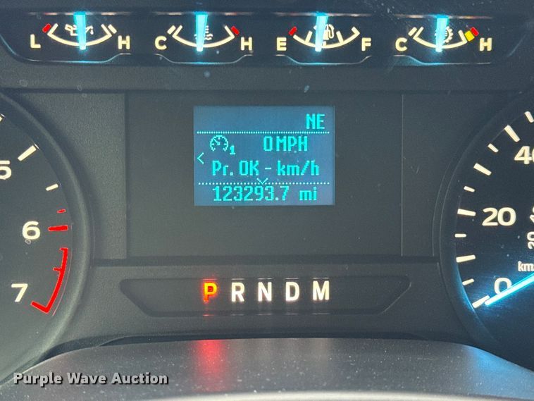 image for item EN0585 2020 Ford F150 XL SuperCrew pickup truck