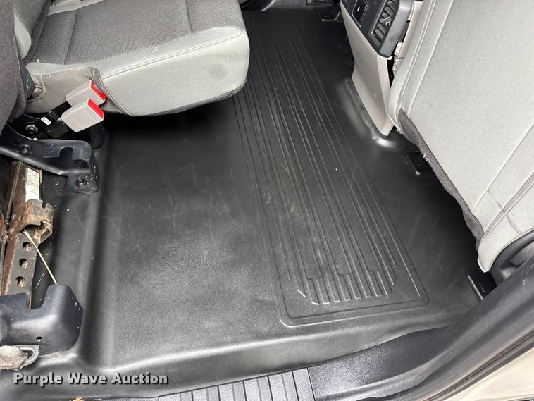 image for item EN0585 2020 Ford F150 XL SuperCrew pickup truck