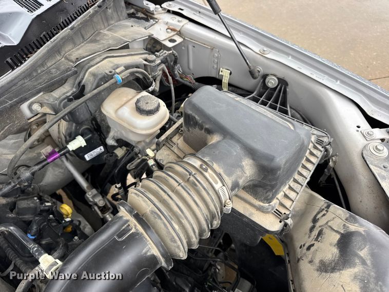 image for item EN0585 2020 Ford F150 XL SuperCrew pickup truck