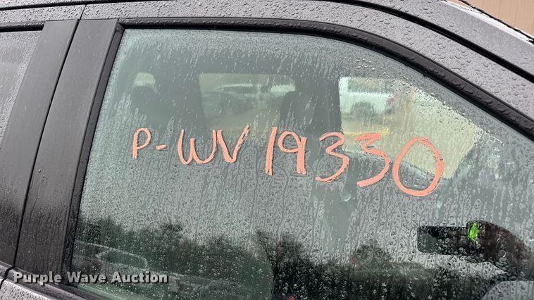 image for item EN0586 2019 Ford F250 Crew Cab pickup truck