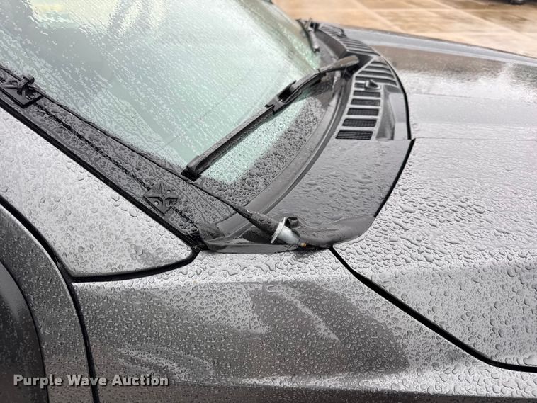 image for item EN0586 2019 Ford F250 Crew Cab pickup truck