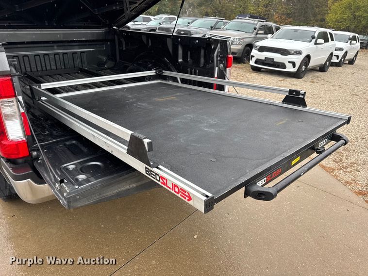 image for item EN0586 2019 Ford F250 Crew Cab pickup truck