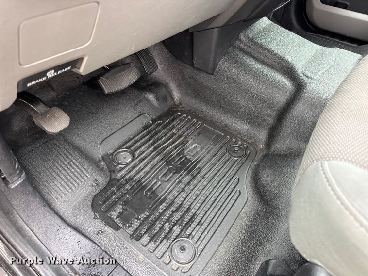 image for item EN0586 2019 Ford F250 Crew Cab pickup truck