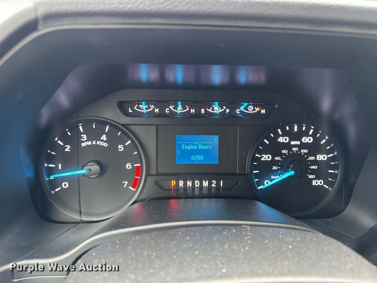 image for item EN0586 2019 Ford F250 Crew Cab pickup truck