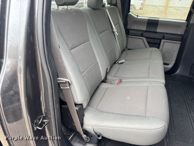 image for item EN0586 2019 Ford F250 Crew Cab pickup truck