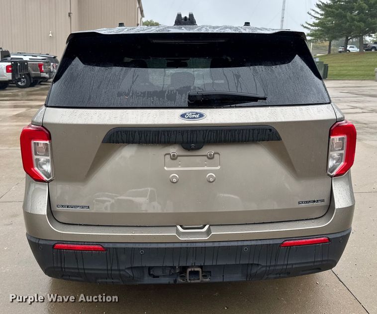 image for item EN0587 2020 Ford Explorer Police Interceptor SUV