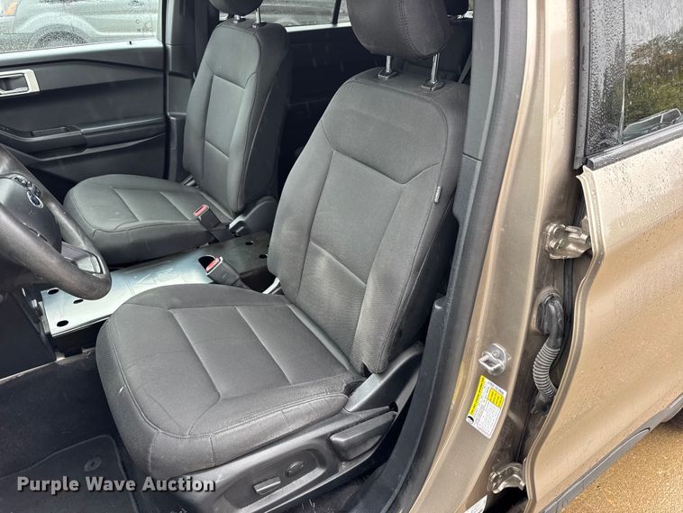 image for item EN0587 2020 Ford Explorer Police Interceptor SUV