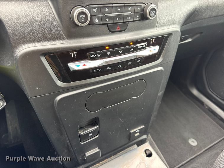 image for item EN0587 2020 Ford Explorer Police Interceptor SUV