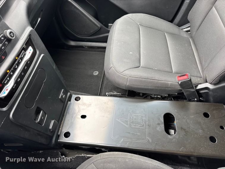 image for item EN0587 2020 Ford Explorer Police Interceptor SUV