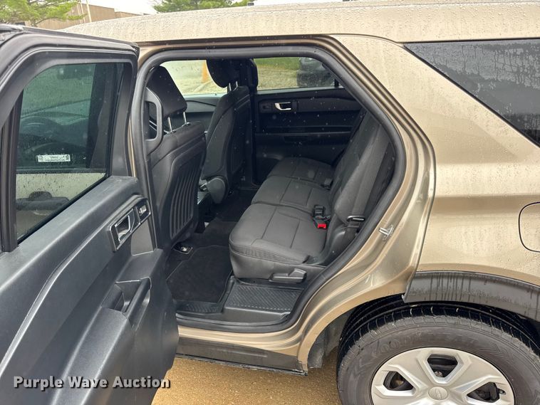 image for item EN0587 2020 Ford Explorer Police Interceptor SUV