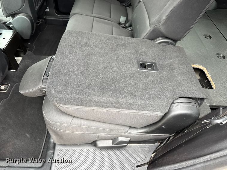 image for item EN0587 2020 Ford Explorer Police Interceptor SUV