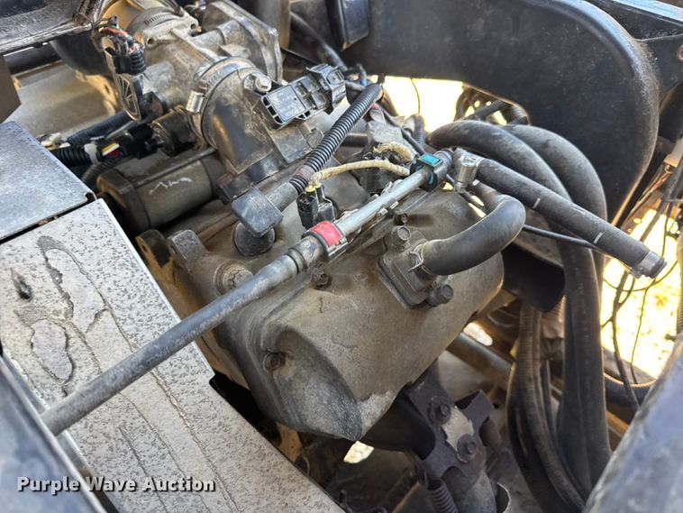 image for item EN0662 2010 Polaris Ranger 800 EFI Crew utility vehicle