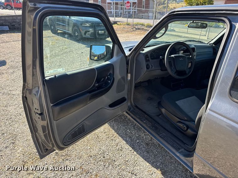 image for item EN0663 2009 Ford Ranger XLT Ext. Cab pickup truck