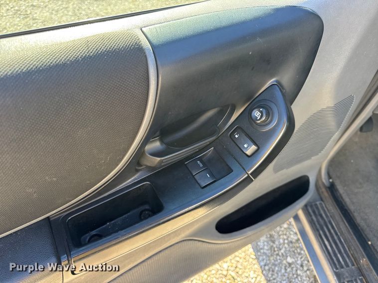 image for item EN0663 2009 Ford Ranger XLT Ext. Cab pickup truck