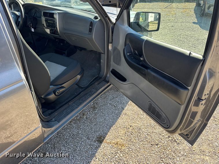 image for item EN0663 2009 Ford Ranger XLT Ext. Cab pickup truck