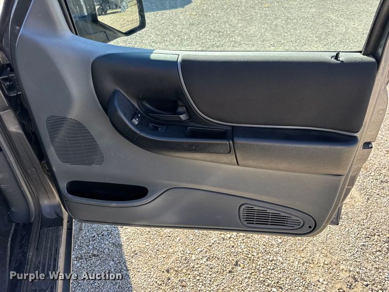 image for item EN0663 2009 Ford Ranger XLT Ext. Cab pickup truck