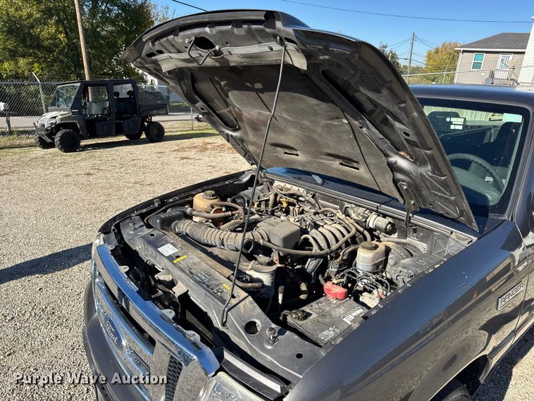 image for item EN0663 2009 Ford Ranger XLT Ext. Cab pickup truck