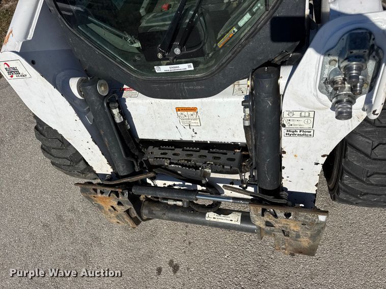 image for item EN0665 2014 Bobcat S750 skid steer loader