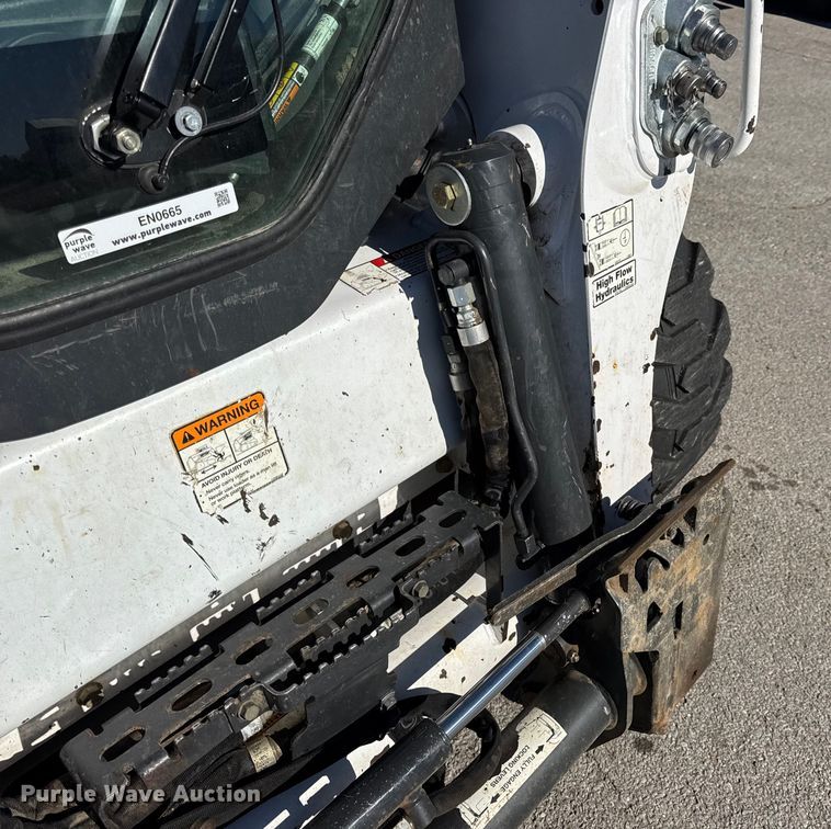 image for item EN0665 2014 Bobcat S750 skid steer loader