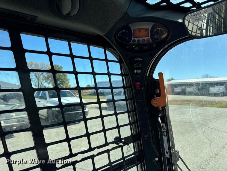 image for item EN0665 2014 Bobcat S750 skid steer loader